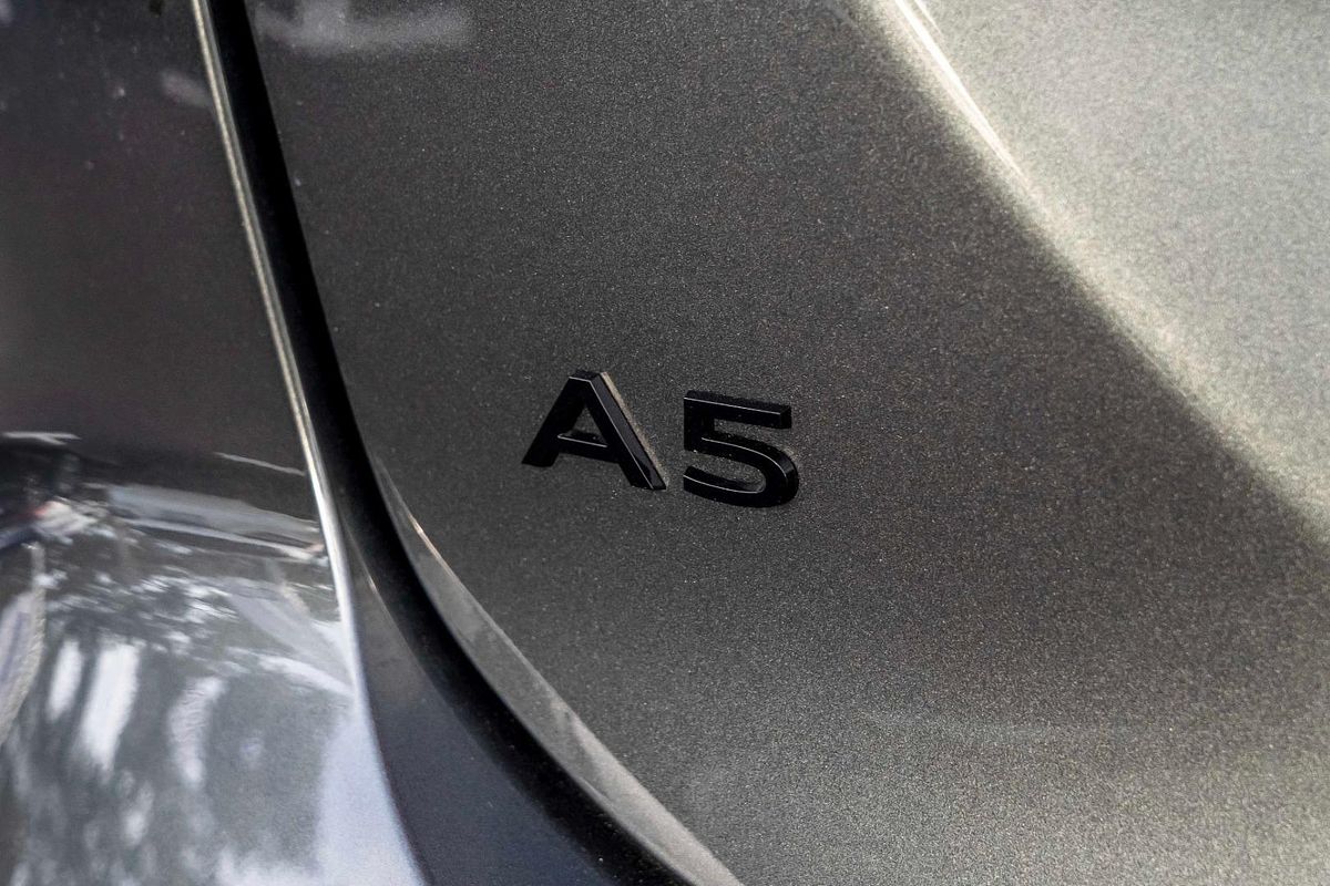 2025 Audi A5 TFSI 150kW S line B10