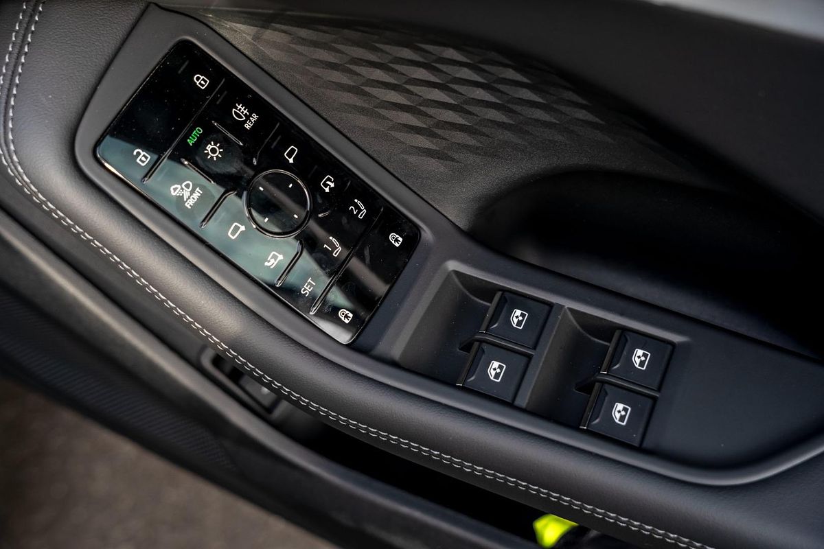 2025 Audi A5 TFSI 150kW S line B10