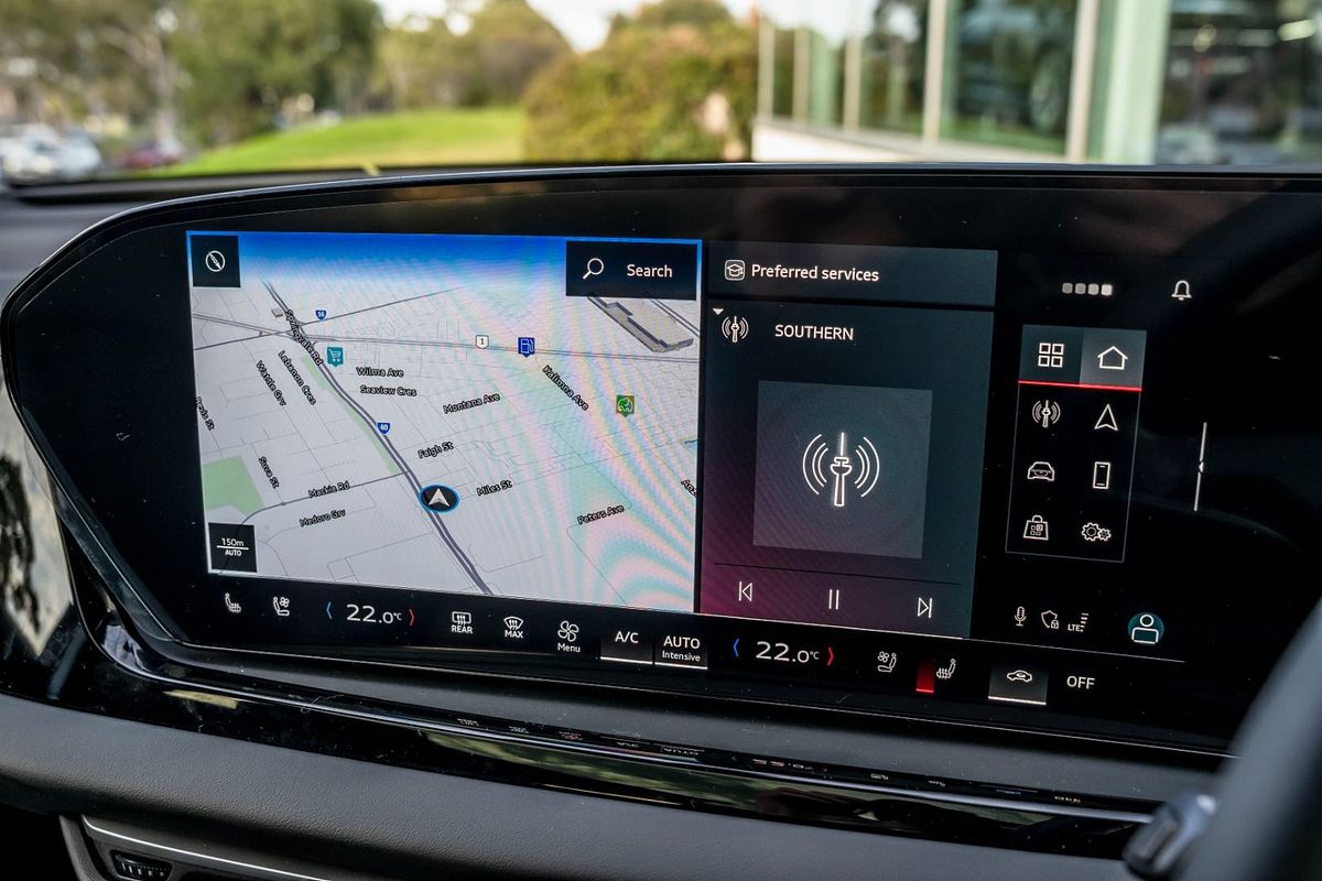 2025 Audi A5 TFSI 150kW S line B10