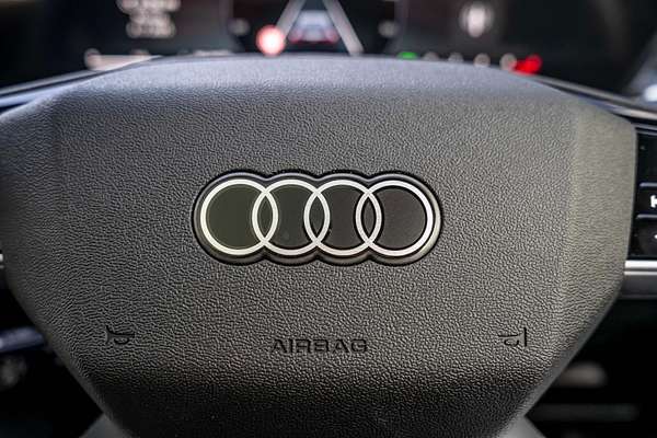 2025 Audi A5 TFSI 150kW S line B10
