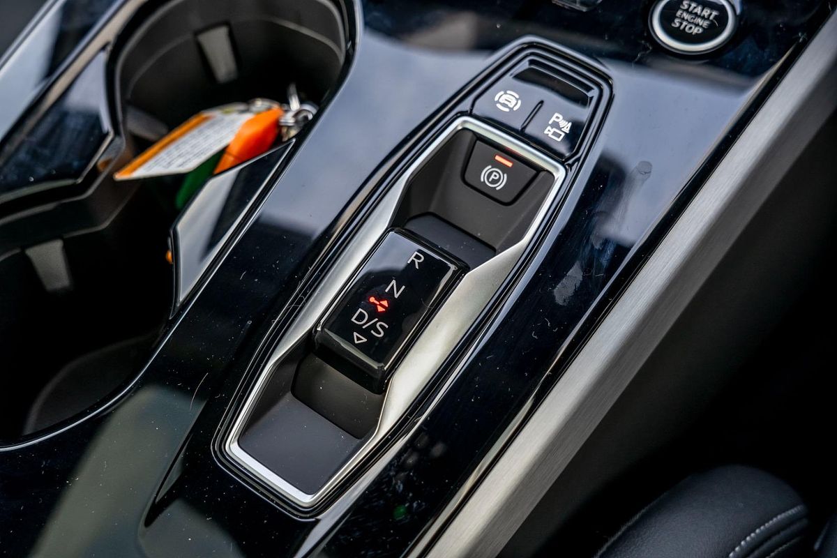 2025 Audi A5 TFSI 150kW S line B10