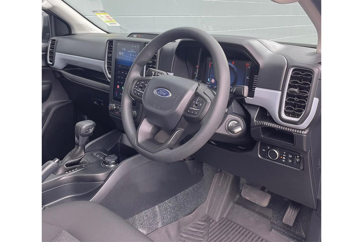 2024 Ford Ranger XL 4X4 2.0L