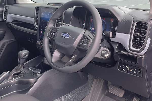 2024 Ford Ranger XL 4X4 2.0L