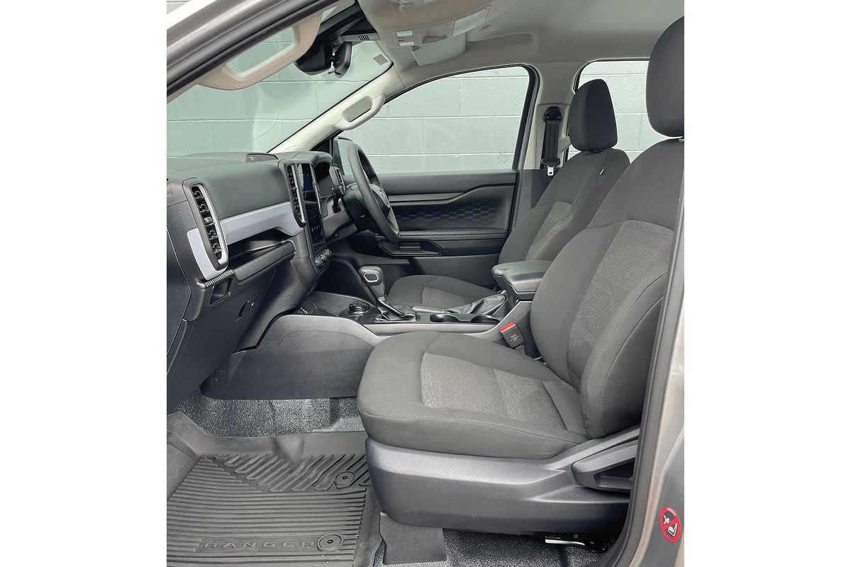 2024 Ford Ranger XL 4X4 2.0L