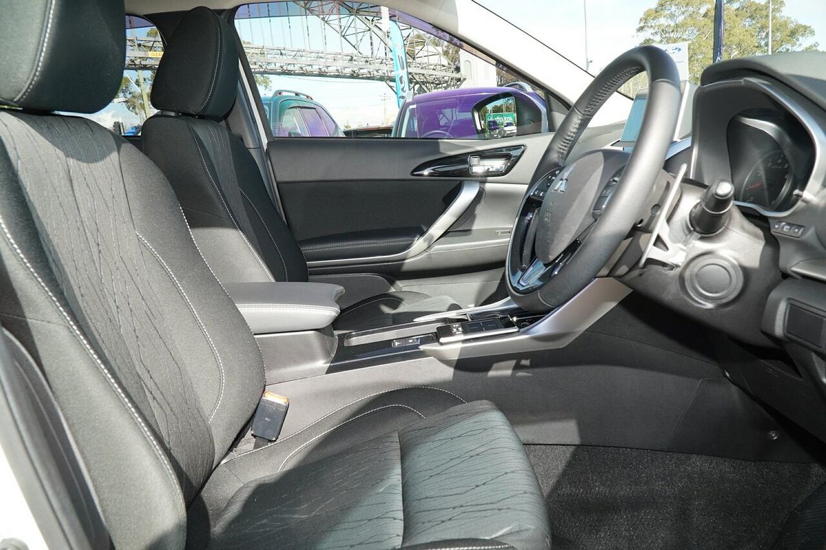 2019 Mitsubishi Eclipse Cross ES YA