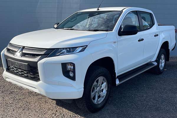 2019 Mitsubishi Triton GLX+ MR 4X4