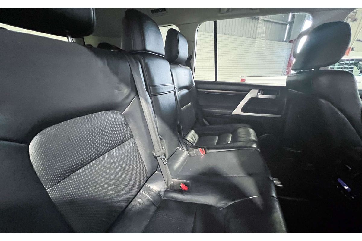 2016 Toyota Landcruiser VX VDJ200R