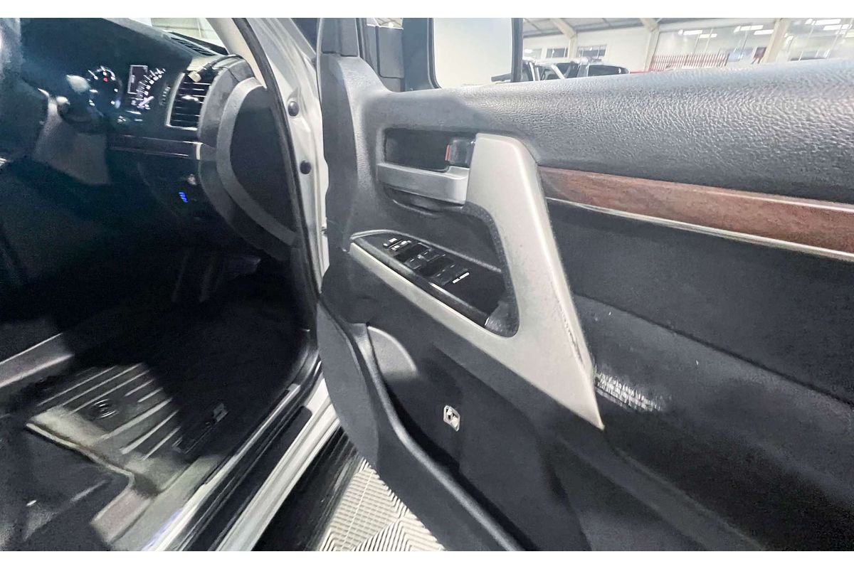 2016 Toyota Landcruiser VX VDJ200R