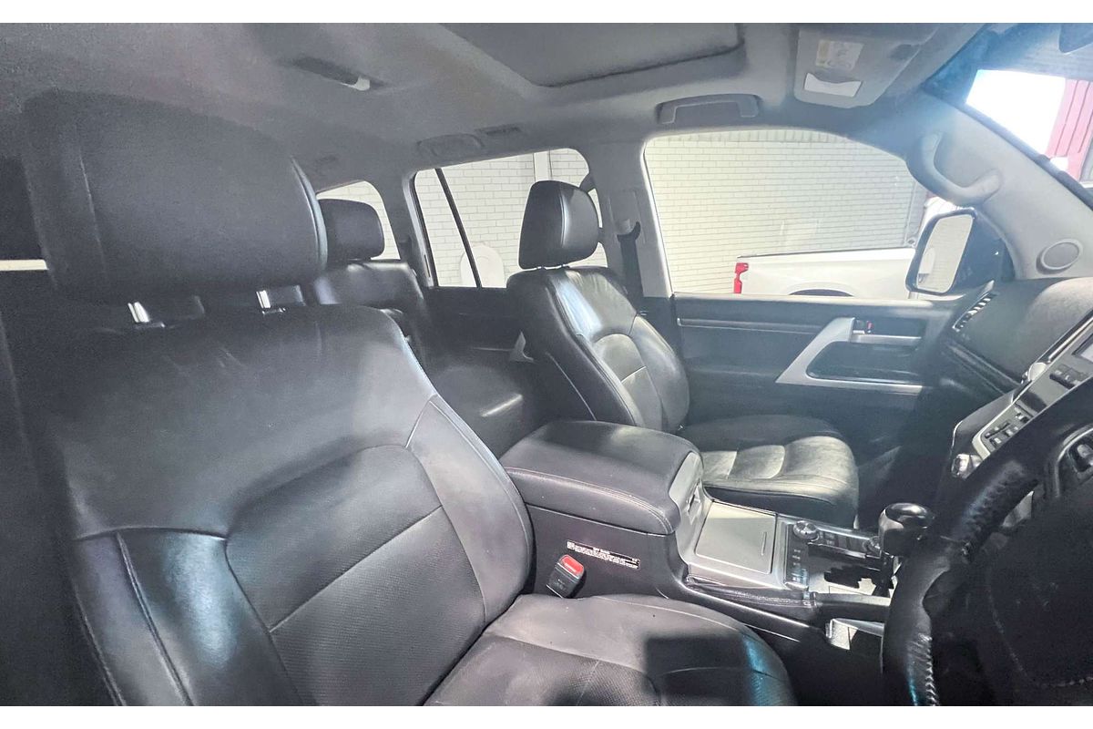 2016 Toyota Landcruiser VX VDJ200R