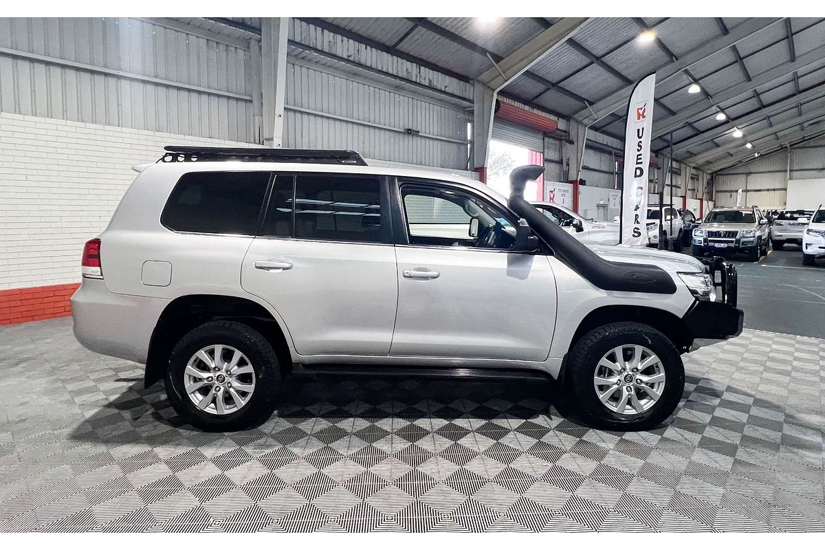 2016 Toyota Landcruiser VX VDJ200R