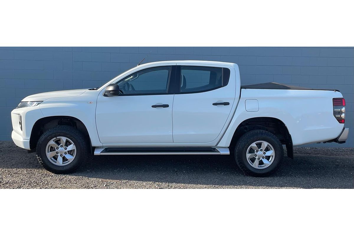 2019 Mitsubishi Triton GLX+ MR 4X4