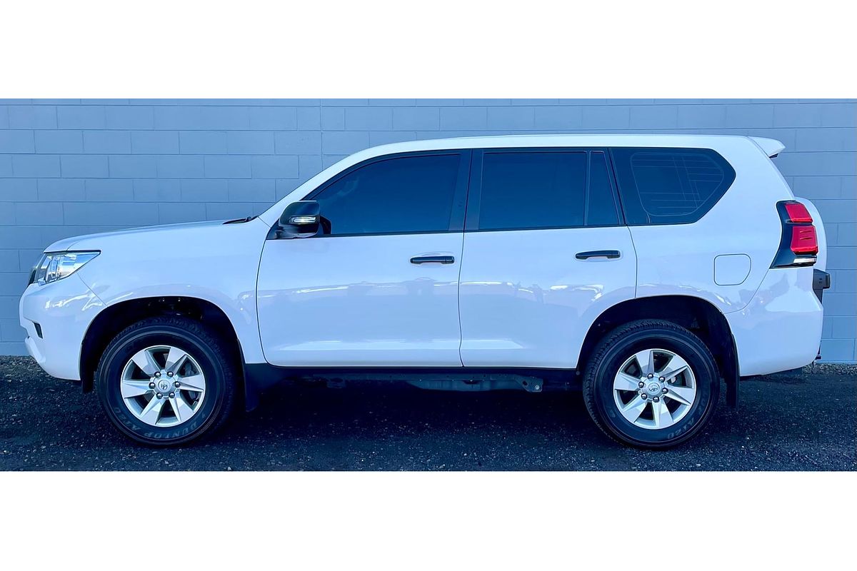 2023 Toyota Landcruiser Prado GX GDJ150R