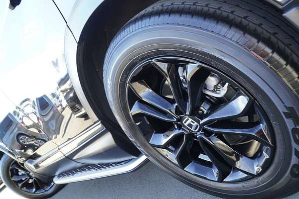 2022 Honda CR-V Black Edition RW