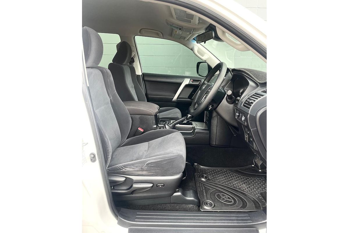 2023 Toyota Landcruiser Prado GX GDJ150R