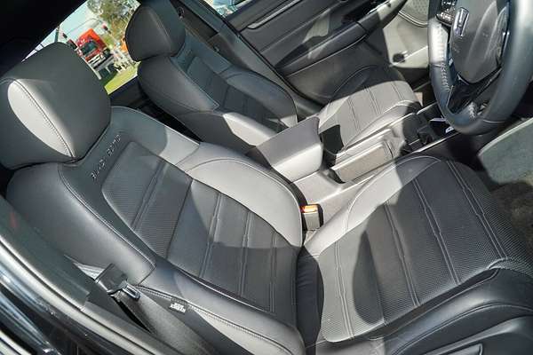 2022 Honda CR-V Black Edition RW