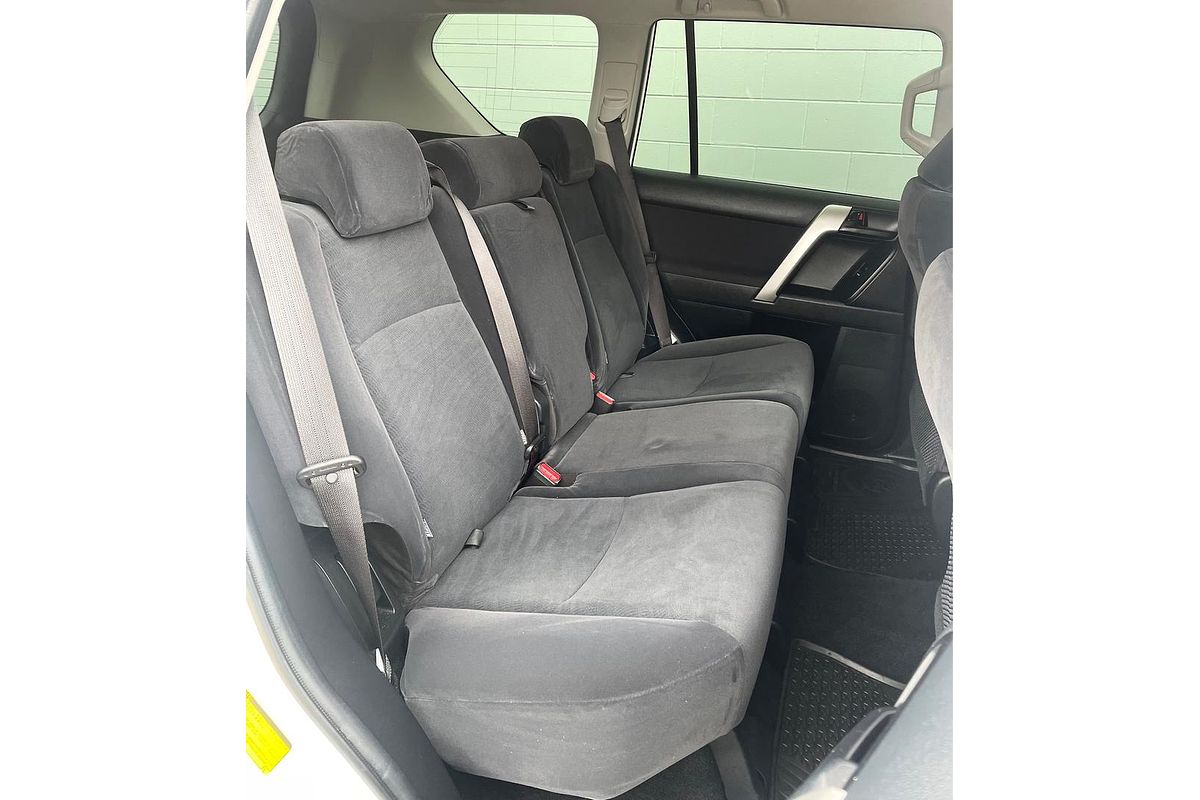 2023 Toyota Landcruiser Prado GX GDJ150R