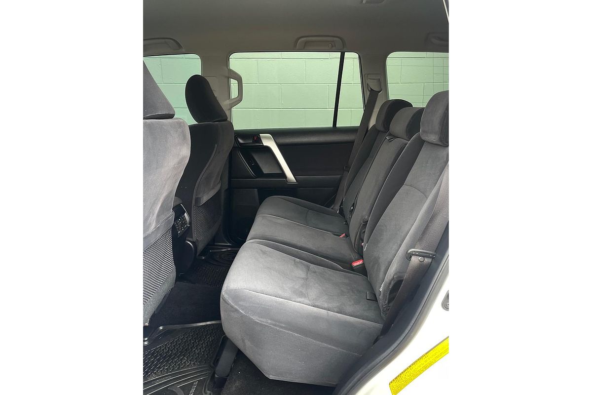 2023 Toyota Landcruiser Prado GX GDJ150R