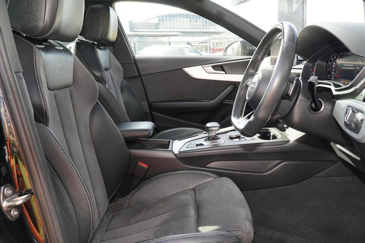 2017 Audi A4 S line B9