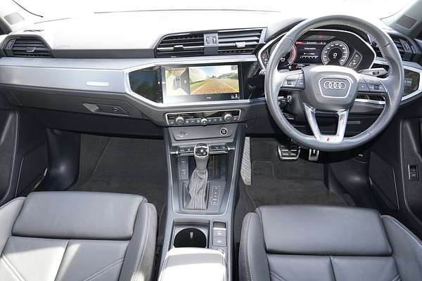 2021 Audi Q3 40 TFSI S line F3