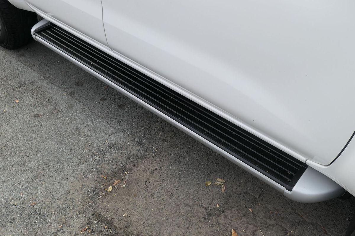 2018 Nissan Navara ST D23 Series 3 Rear Wheel Drive