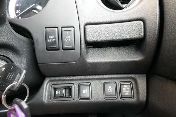 2018 Nissan Navara ST D23 Series 3 Rear Wheel Drive