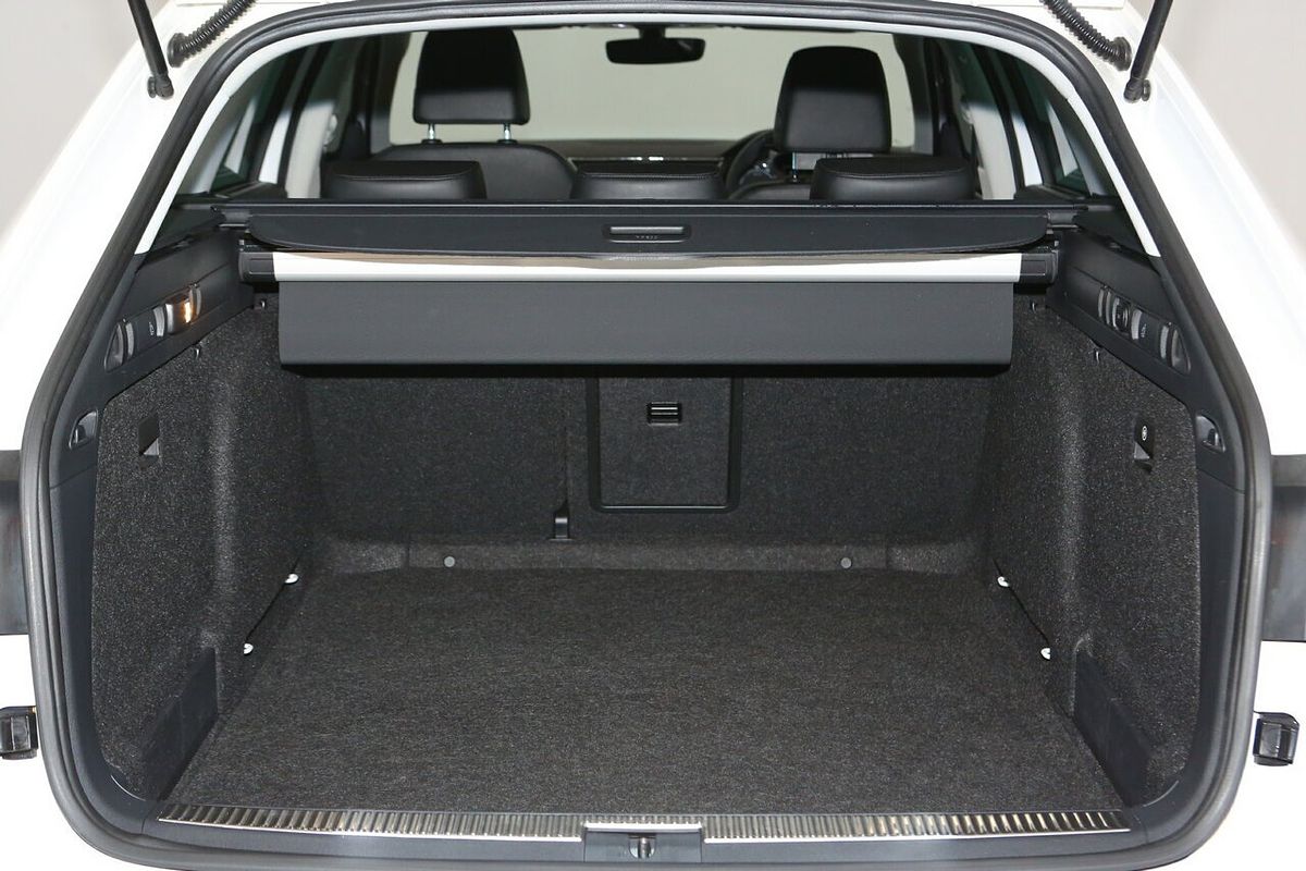 2017 SKODA Superb 162TSI NP