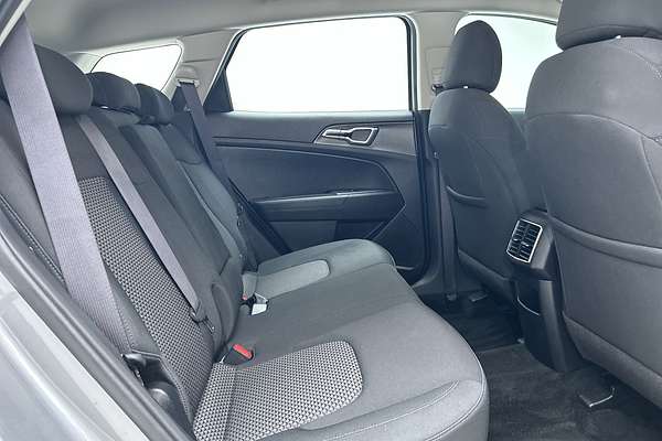 2023 Kia Sportage S NQ5