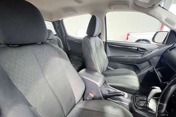 2019 Isuzu D-MAX SX 4X4