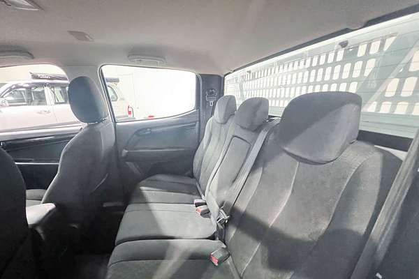 2019 Isuzu D-MAX SX 4X4