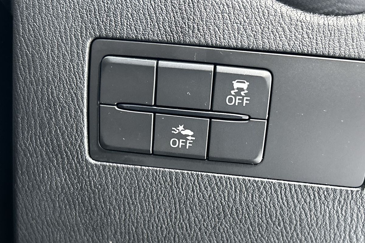 2017 Mazda 2 Neo DJ Series