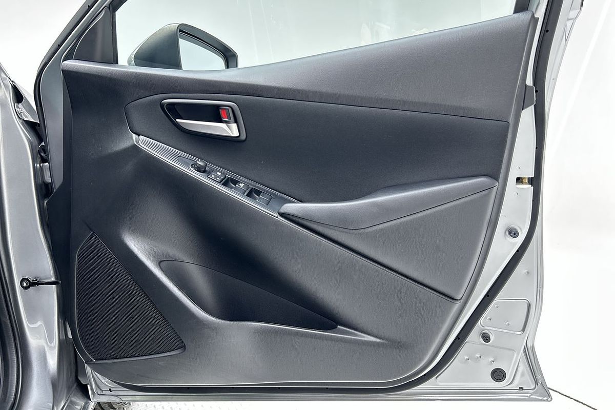 2017 Mazda 2 Neo DJ Series