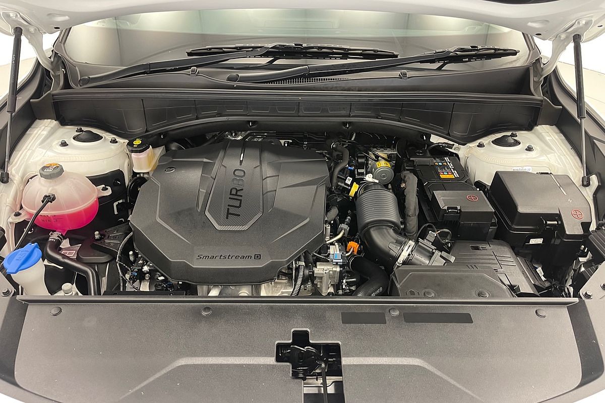 2022 Kia Sorento Sport MQ4