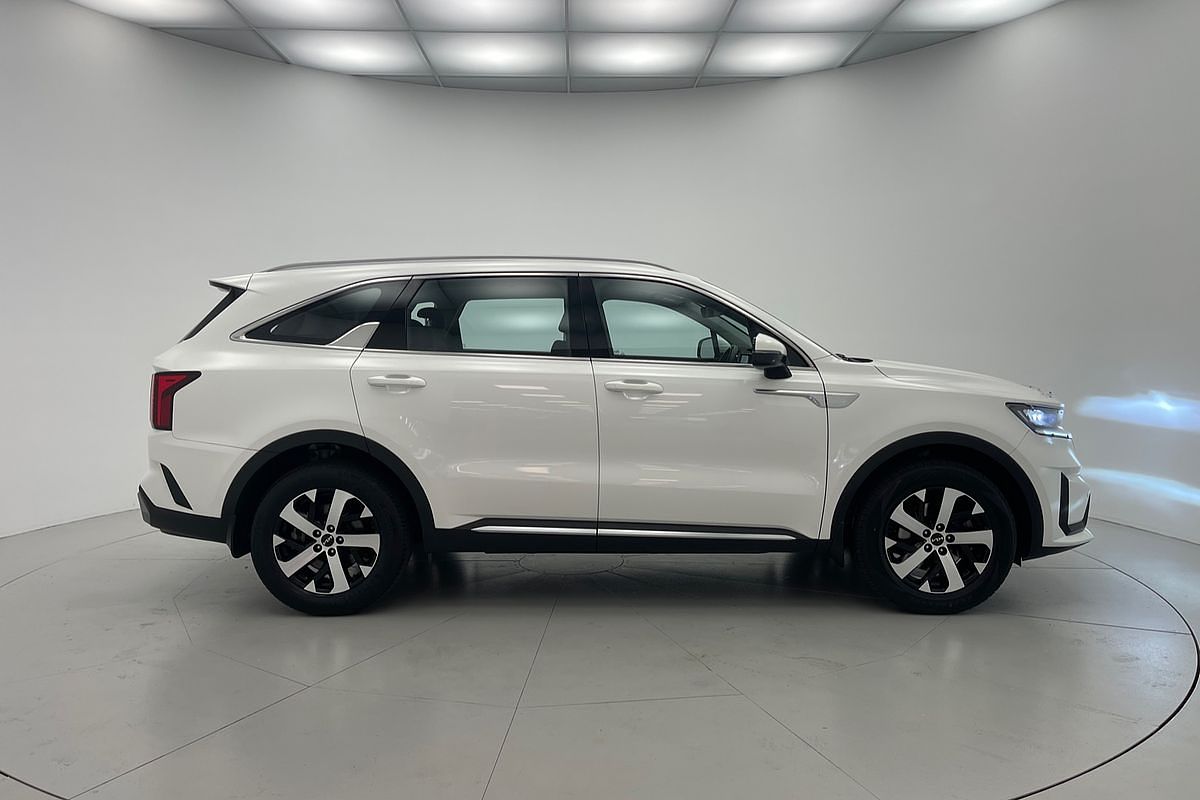2022 Kia Sorento Sport MQ4