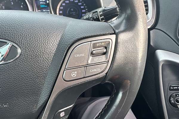 2015 Hyundai Santa Fe Highlander DM2