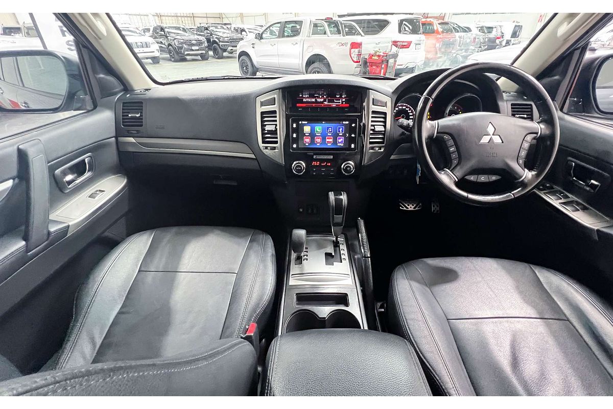 2021 Mitsubishi Pajero Exceed NX