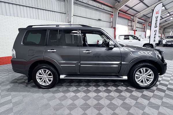 2021 Mitsubishi Pajero Exceed NX