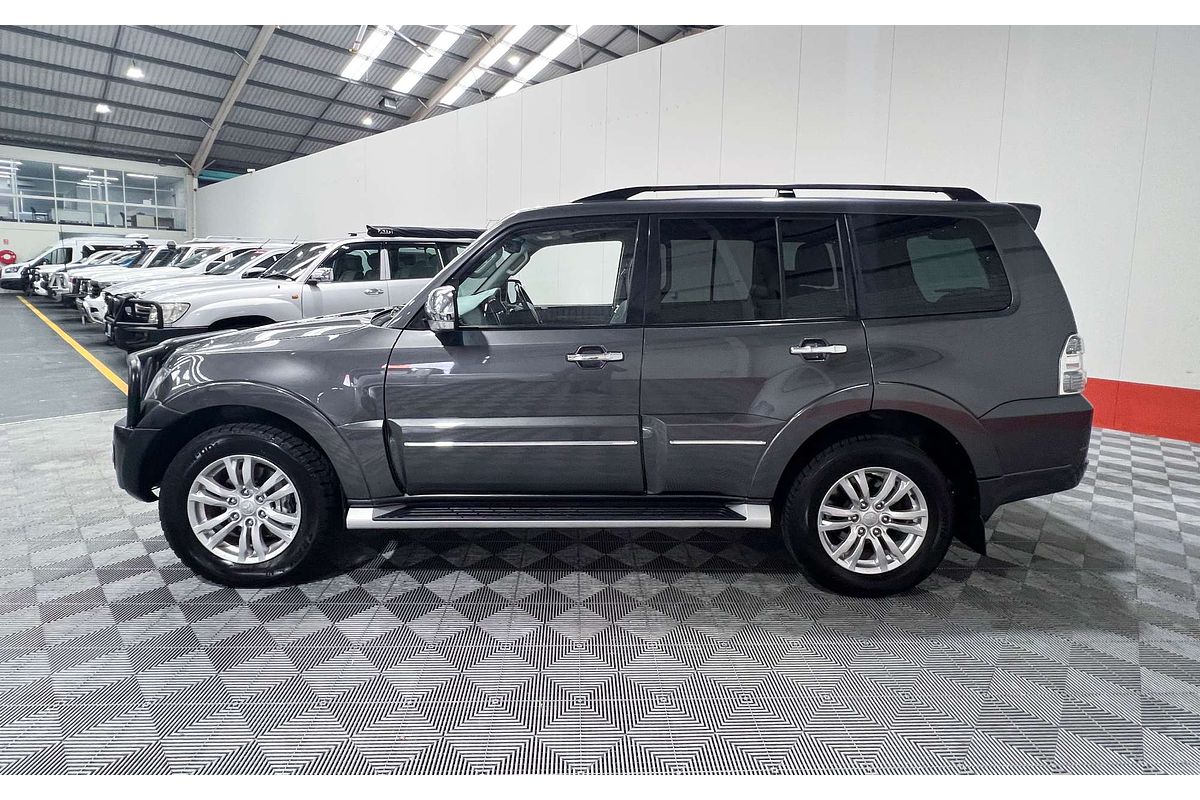 2021 Mitsubishi Pajero Exceed NX