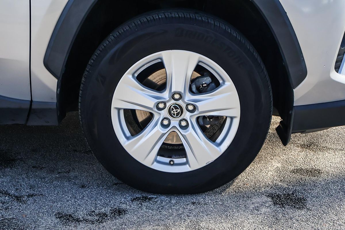 2019 Toyota RAV4 GX AXAH54R