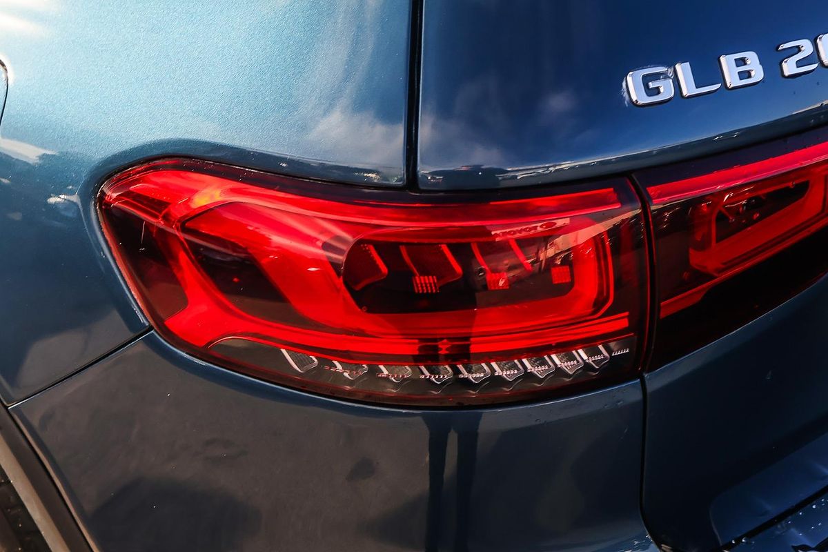 2020 Mercedes-Benz GLB-Class GLB200 X247