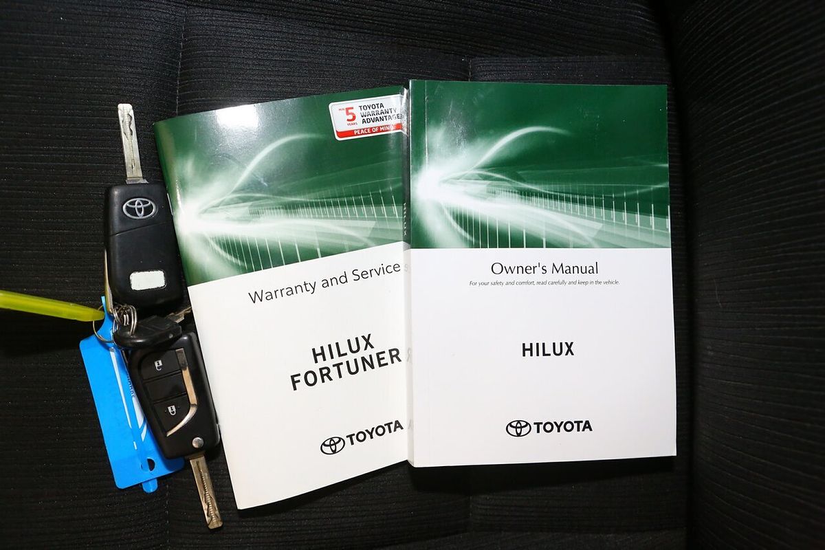 2021 Toyota Hilux SR GUN126R 4X4