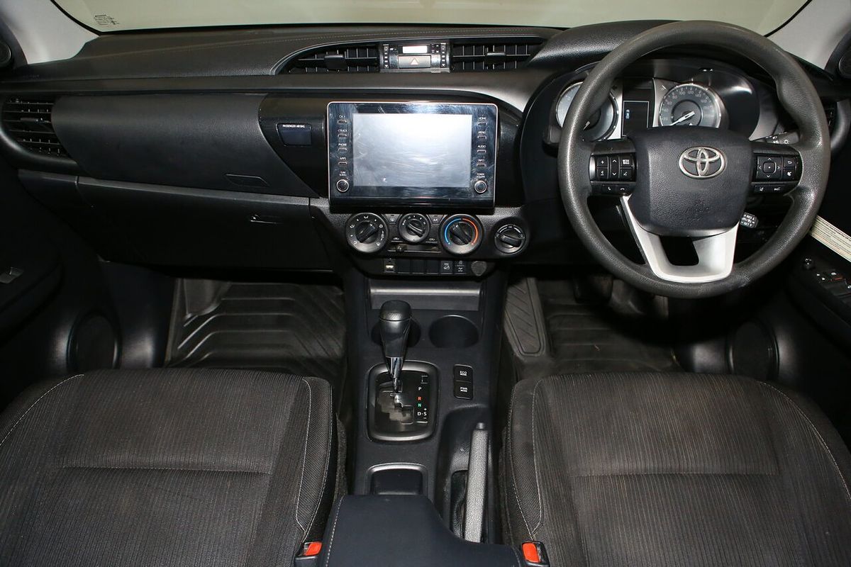 2021 Toyota Hilux SR GUN126R 4X4