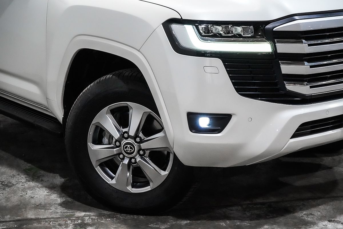 2022 Toyota Landcruiser VX FJA300R