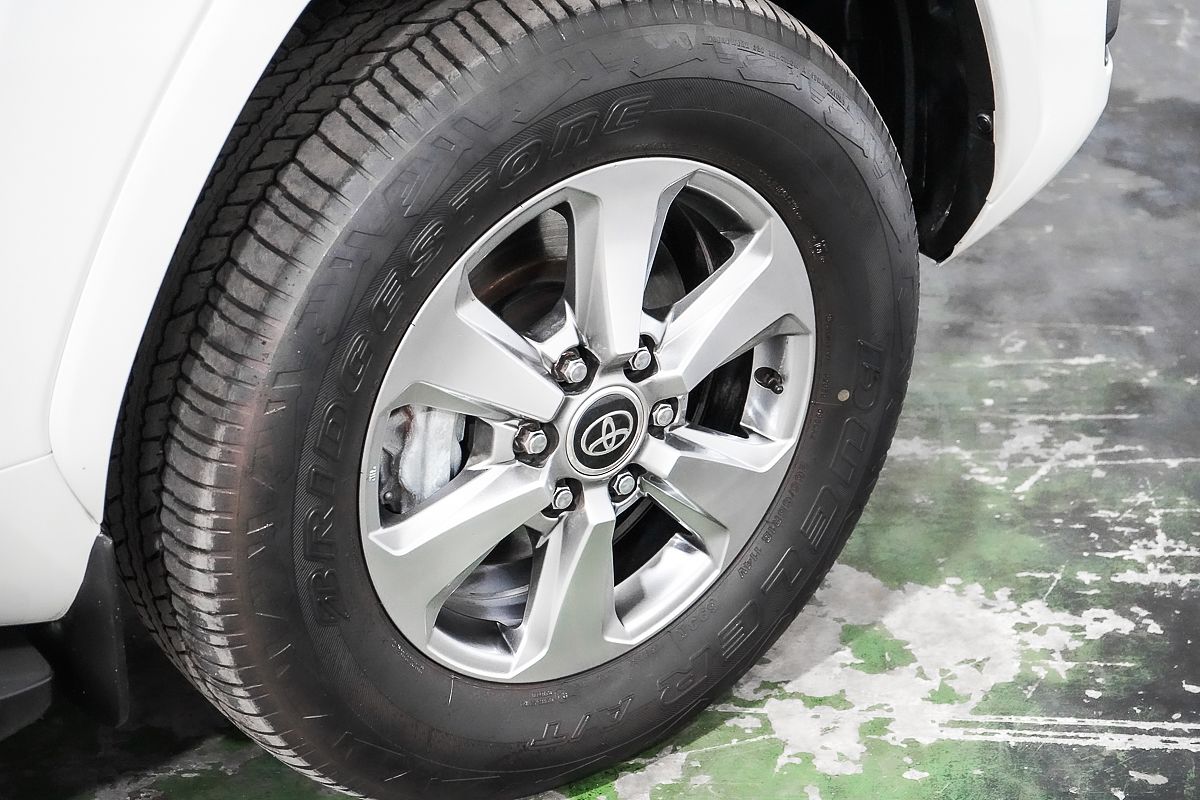 2022 Toyota Landcruiser VX FJA300R