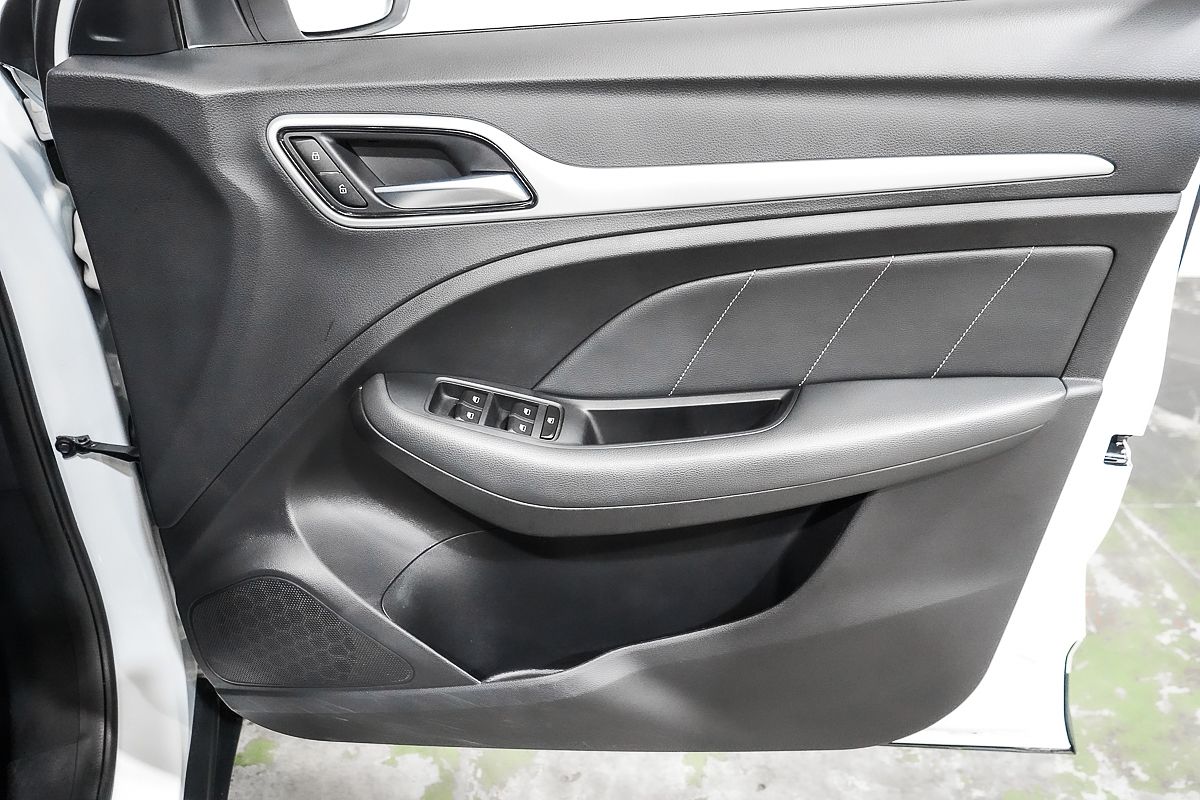 2024 MG ZS Excite AZS1