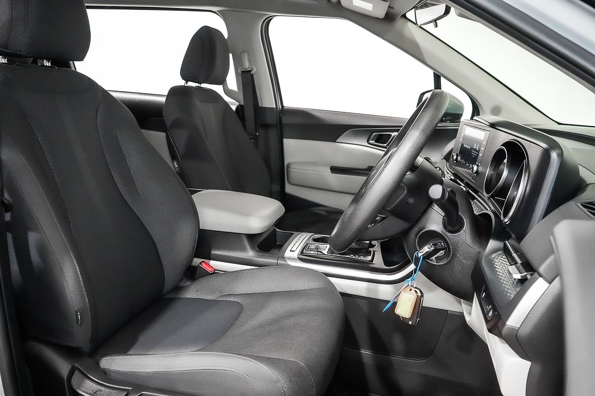 2022 Kia Carnival S KA4