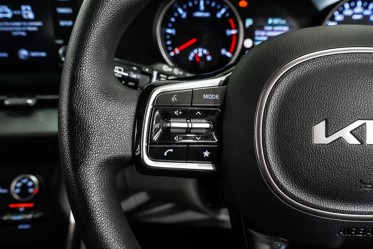 2022 Kia Carnival S KA4