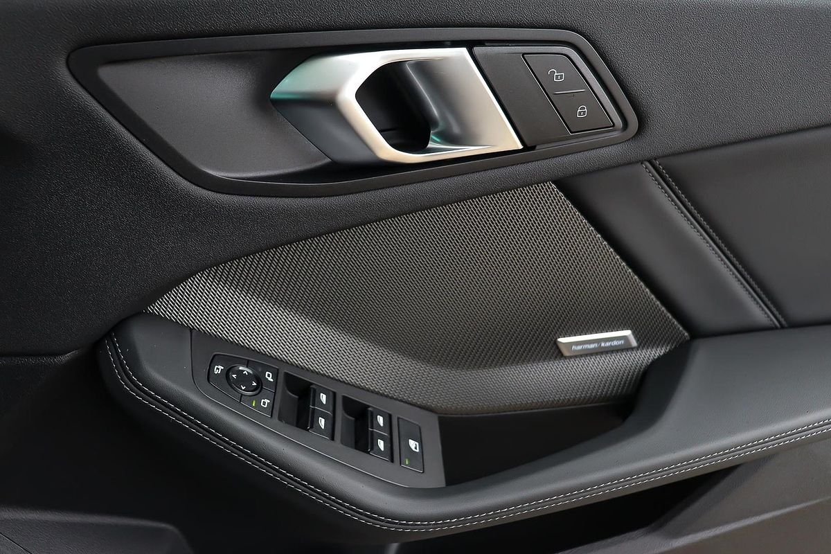 2025 BMW 2 Series 218 M Sport F74