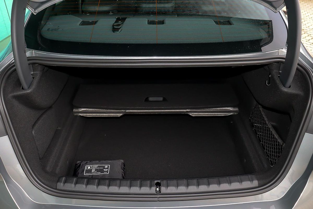 2025 BMW 2 Series 218 M Sport F74