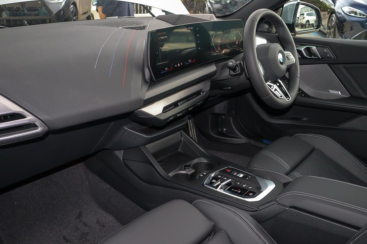 2025 BMW 2 Series 218 M Sport F74