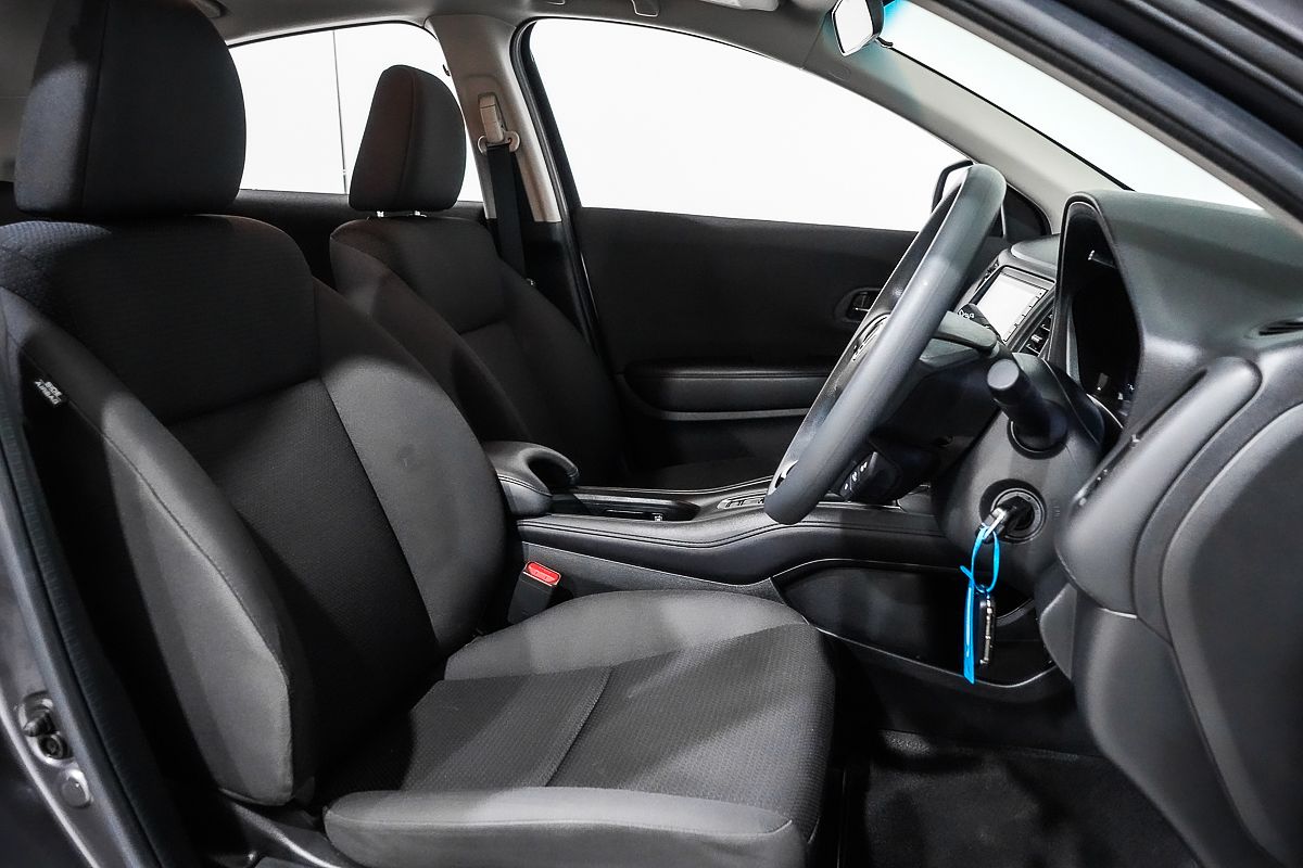 2021 Honda HR-V VTi